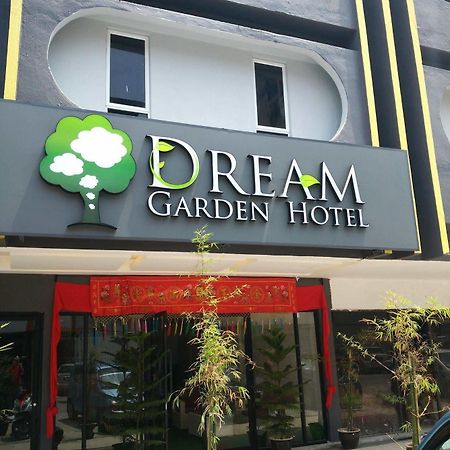 Dream Garden Hotel Klang Exterior foto